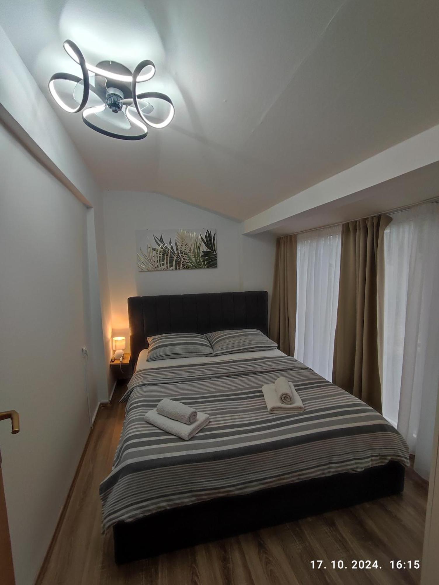 Kuca Za Odmor Tina Appartement Tounj Buitenkant foto